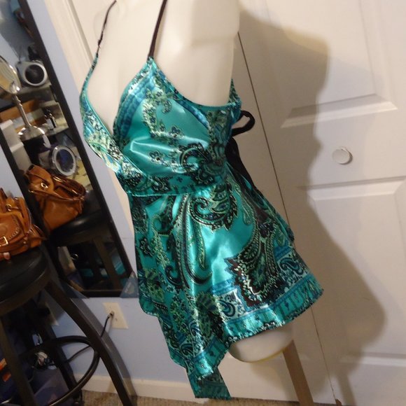 Satin Top 1X - Picture 4 of 13